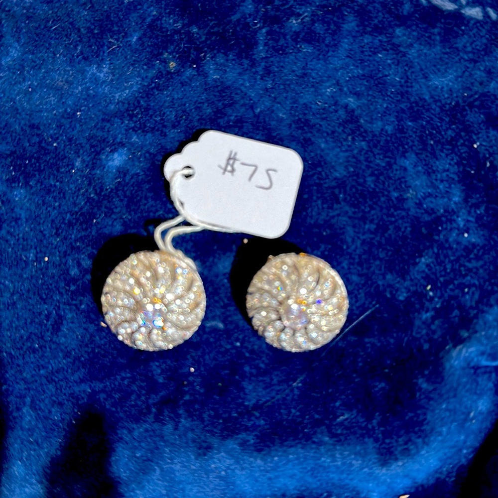 Costume vintage clip on earrings